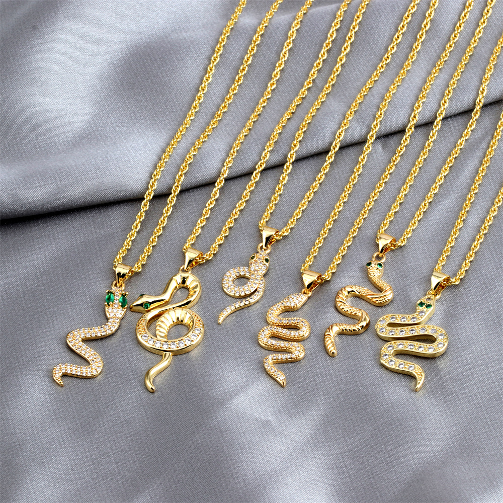 Elegant Snake Copper Plating Zircon Pendant Necklace display picture 11