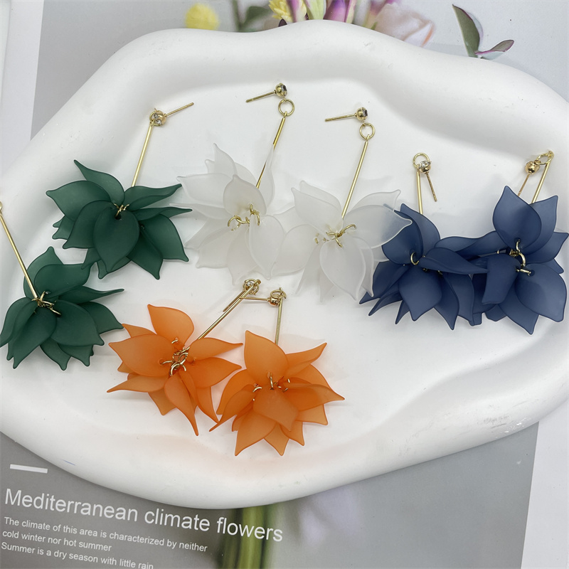 Fashion Flower Alloy Women's Drop Earrings 1 Pair display picture 3