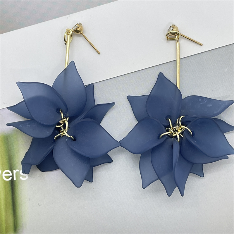 Fashion Flower Alloy Women's Drop Earrings 1 Pair display picture 7