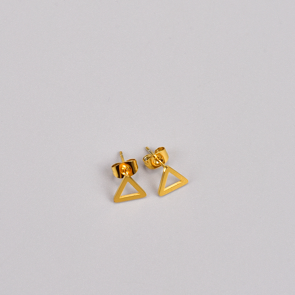 Simple Style Triangle Titanium Steel Gold Plated Ear Studs 1 Pair display picture 1