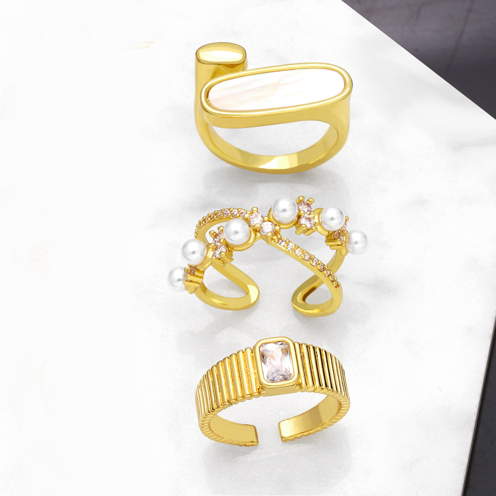 Einfacher Stil Geometrischer Kupfer Vergoldeter Perlens Chale Zirkon Offener Ring 1 Stück display picture 2