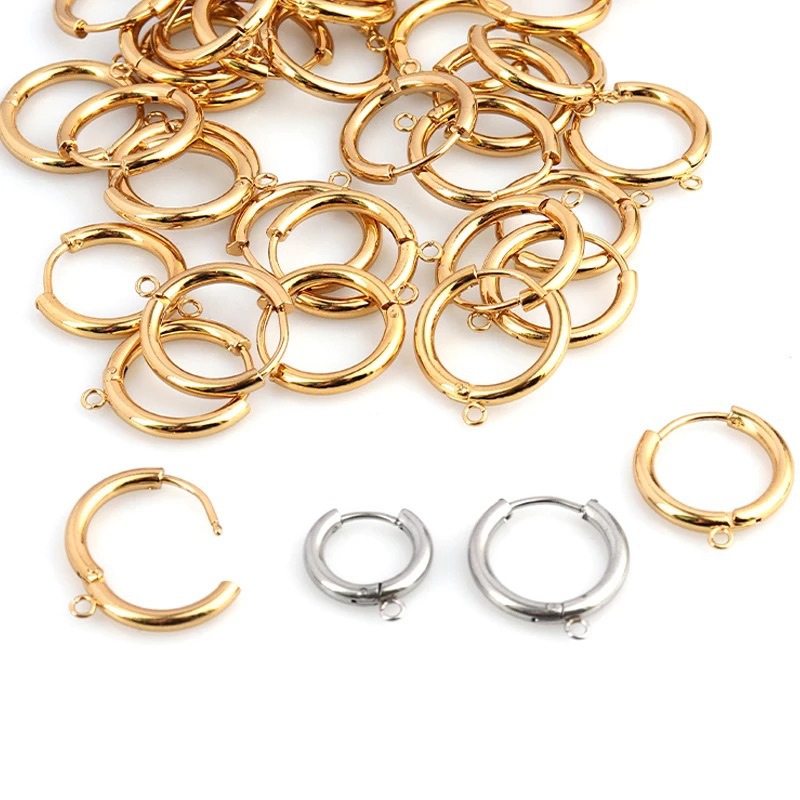 1 Piece Simple Style Round Titanium Steel Plating Earrings display picture 4