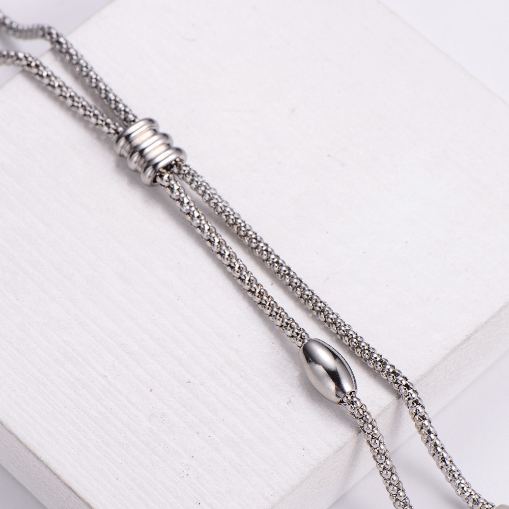 Retro Curve Stainless Steel Plating Chain Necklace 1 Piece display picture 3