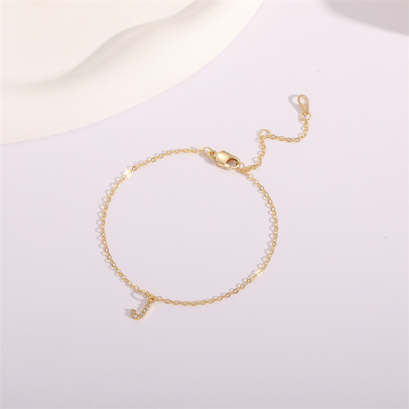 Fashion Letter Copper Gold Plated Zircon Women's Anklet 1 Piece display picture 5
