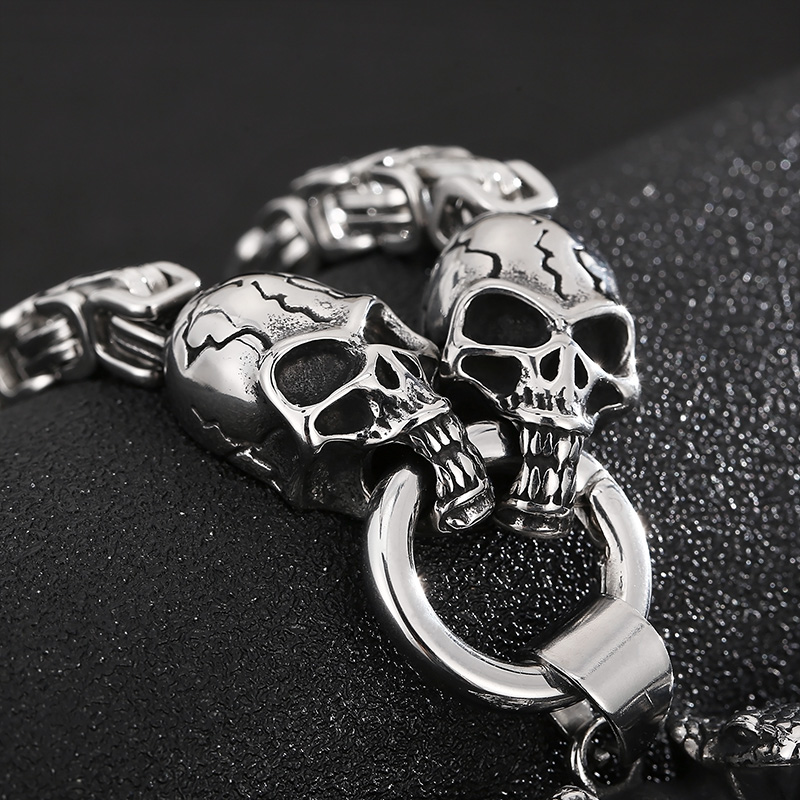 Retro Skull Ghost Stainless Steel Pendant Necklace 1 Piece display picture 13