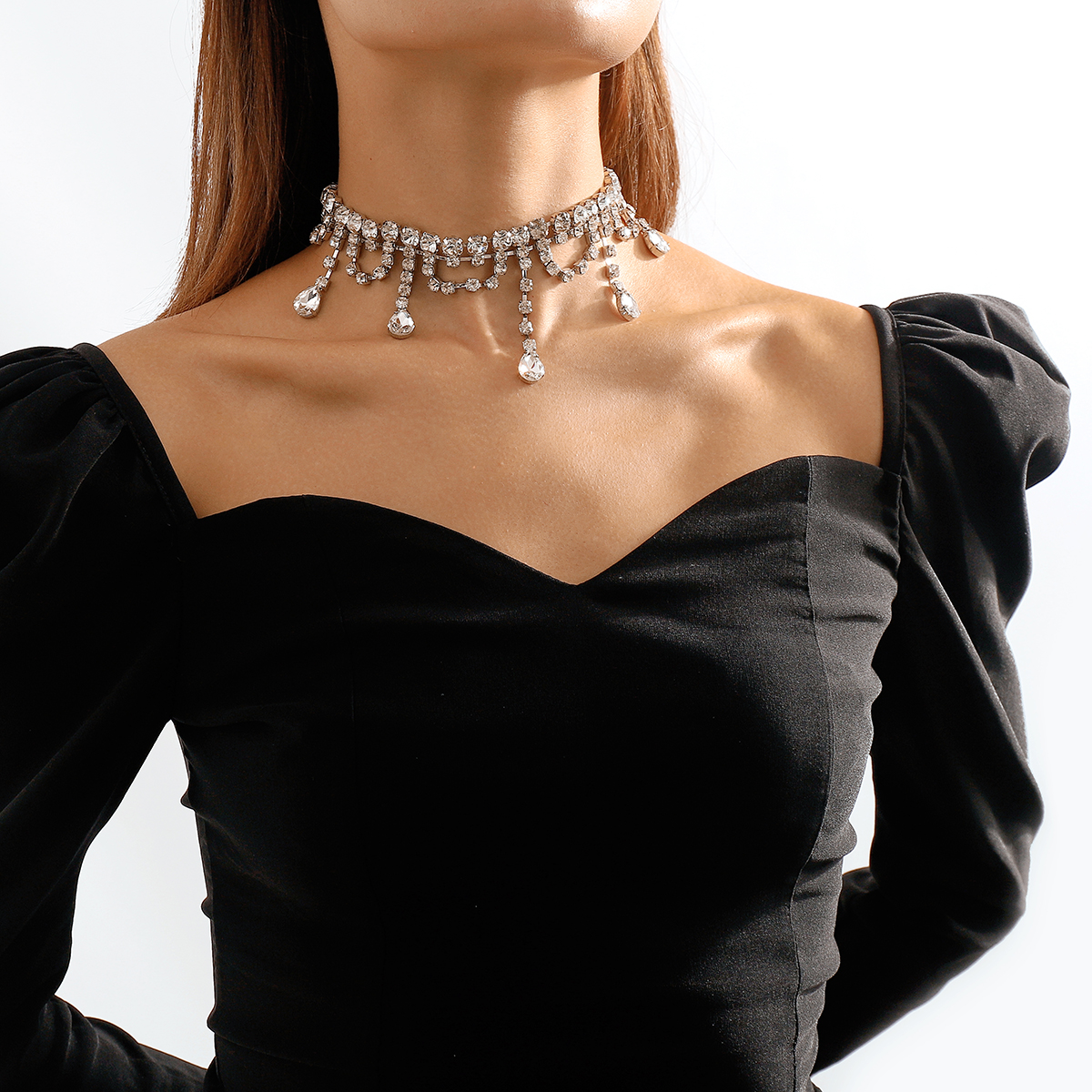 Moda Borla Aleación Embutido Diamantes De Imitación Mujeres Gargantilla 1 Pieza display picture 3