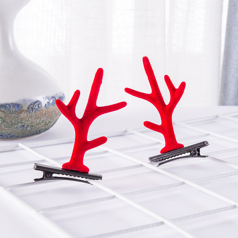 Cute Christmas Hairball Antlers Synthetics Flannel Hair Clip display picture 1