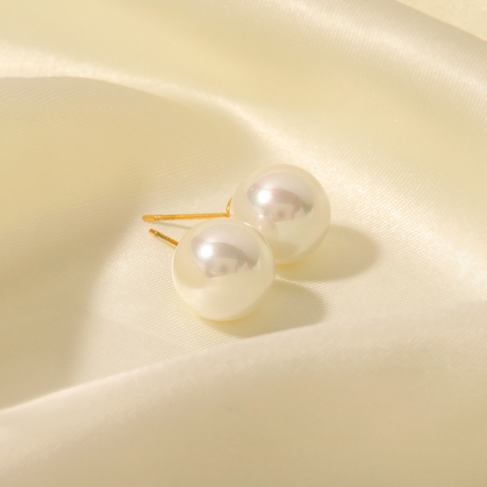Elegant Round Stainless Steel Inlay Pearl Ear Studs 1 Pair display picture 12