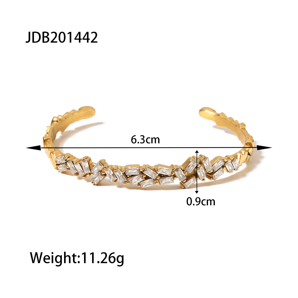 Fashion Geometric Stainless Steel Plating Zircon Bangle 1 Piece display picture 8