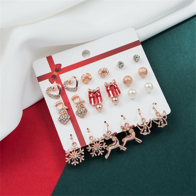 Fashion Elk Alloy Inlay Artificial Pearls Rhinestones New Year Women's Drop Earrings Ear Studs 1 Set display picture 7