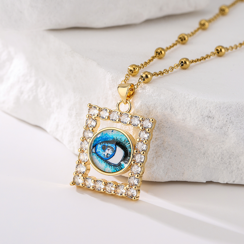 Fashion Eye Copper Gold Plated Zircon Pendant Necklace 1 Piece display picture 1