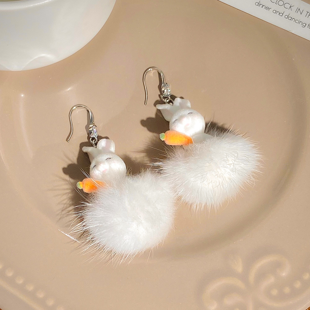 Cute Rabbit Resin Plush Inlay Rhinestones Women's Drop Earrings 1 Pair display picture 3