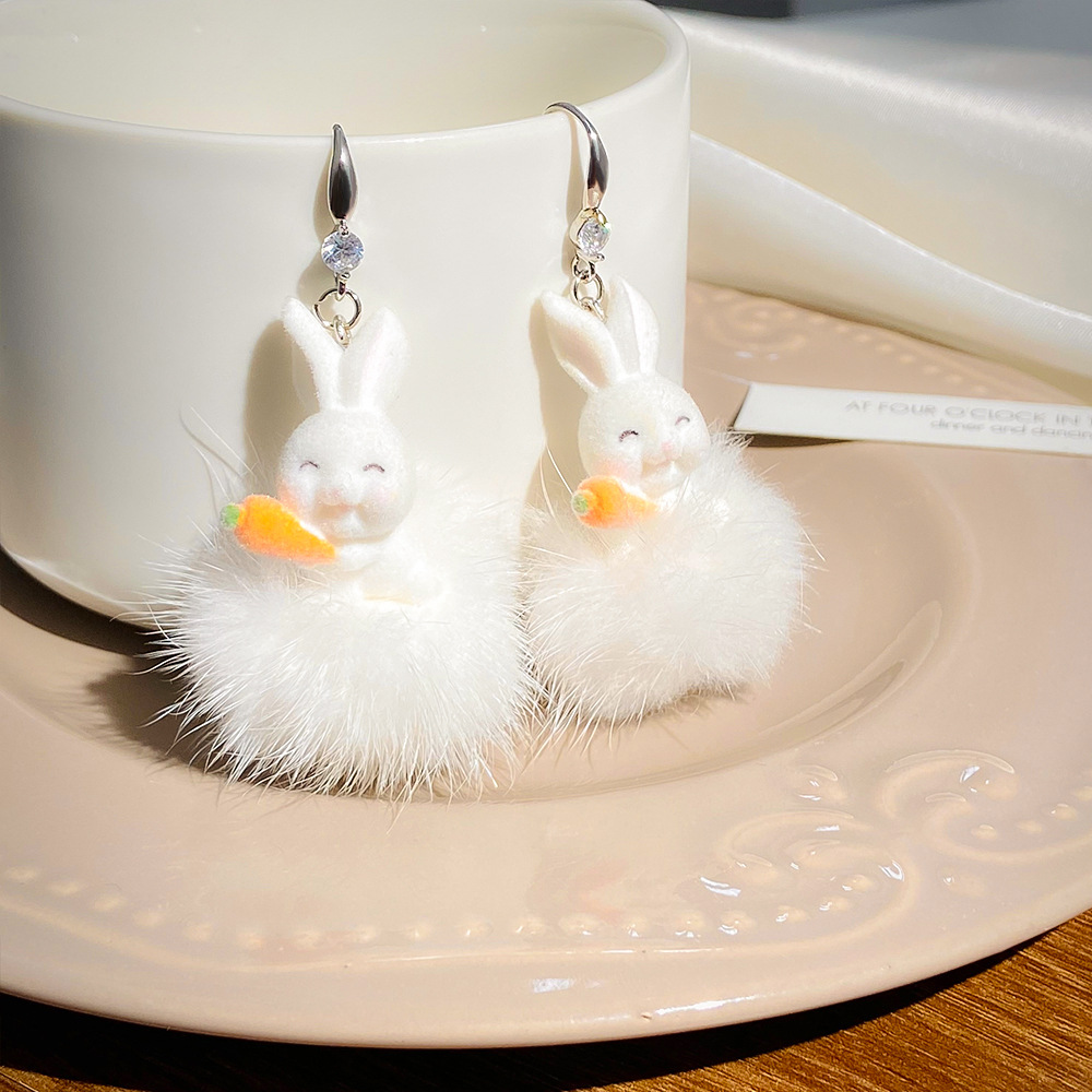 Cute Rabbit Resin Plush Inlay Rhinestones Women's Drop Earrings 1 Pair display picture 6