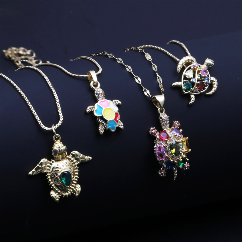 Fashion Tortoise Crab Copper Inlay Zircon Necklace display picture 7