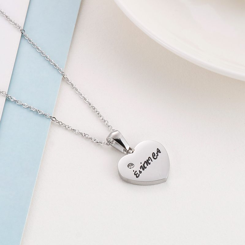 Fashion Heart Shape Titanium Steel Plating Rhinestones Pendant Necklace 1 Piece display picture 2