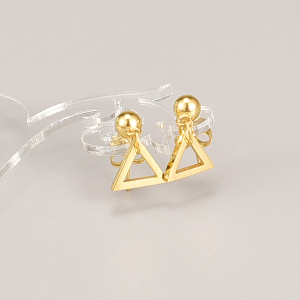 Fashion Triangle Titanium Steel Gold Plated Drop Earrings 1 Pair display picture 1