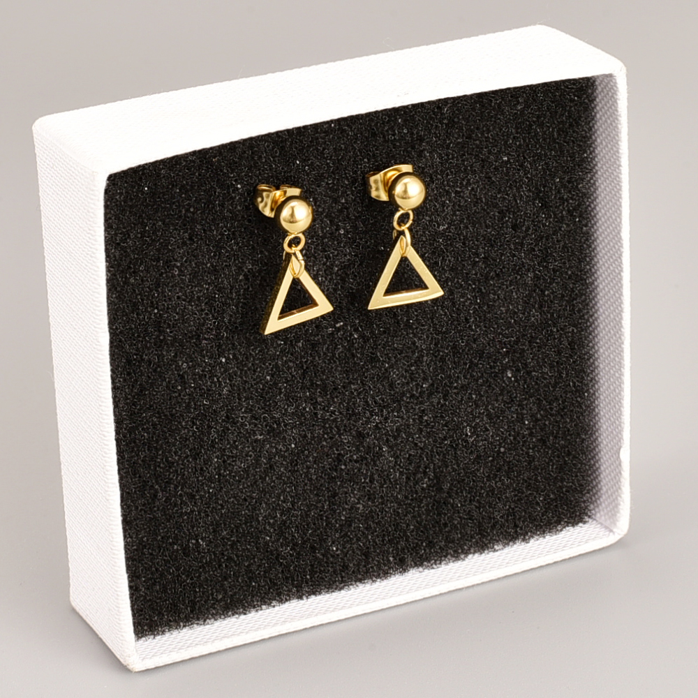 Fashion Triangle Titanium Steel Gold Plated Drop Earrings 1 Pair display picture 5