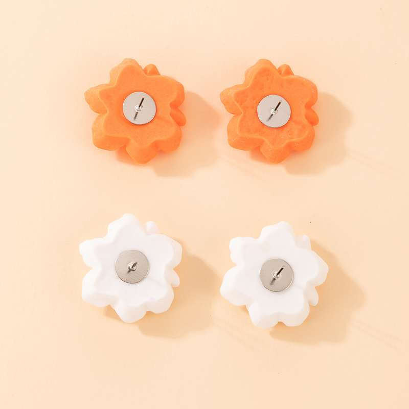 1 Pair Simple Style Flower Three-dimensional Alloy Ear Studs display picture 34