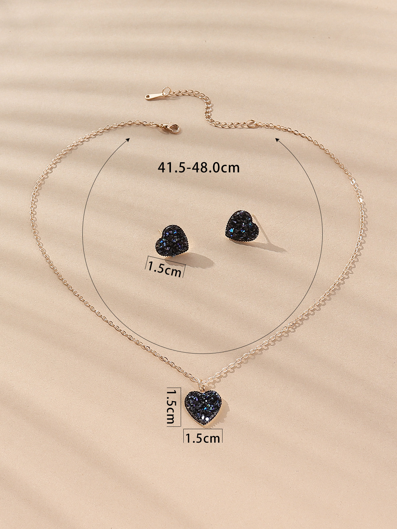 Moda Forma De Corazón Aleación Embutido Diamantes De Imitación Mujeres Aretes Collar 1 Juego display picture 1