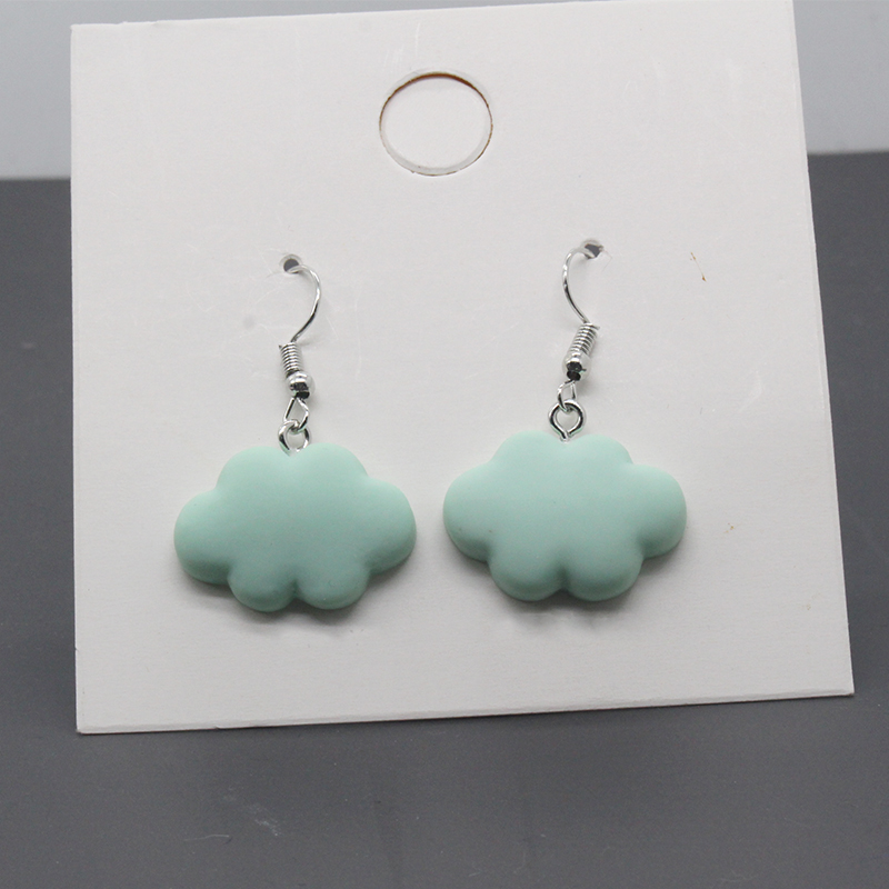 Mignon Des Nuages Alliage Résine Femmes Boucles D'oreilles 1 Paire display picture 1