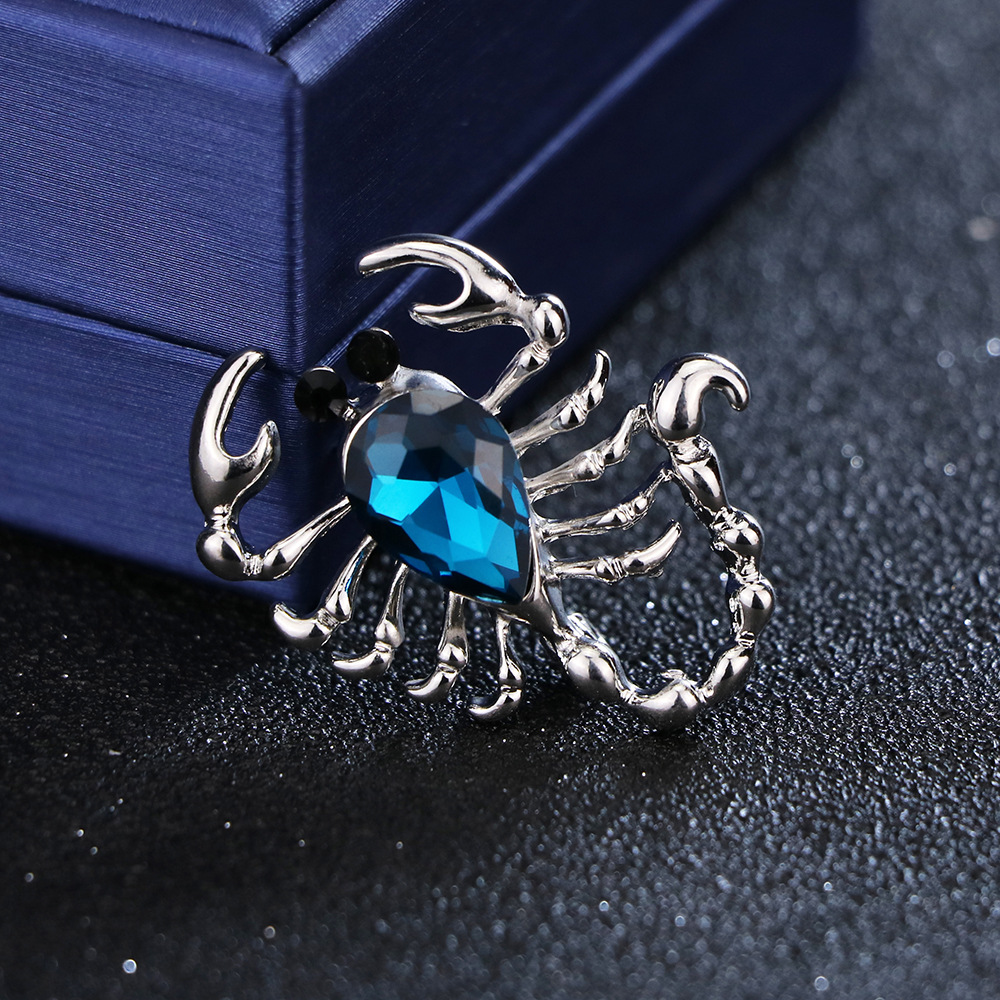 Fashion Scorpion Alloy Plating Artificial Crystal Unisex Brooches display picture 6