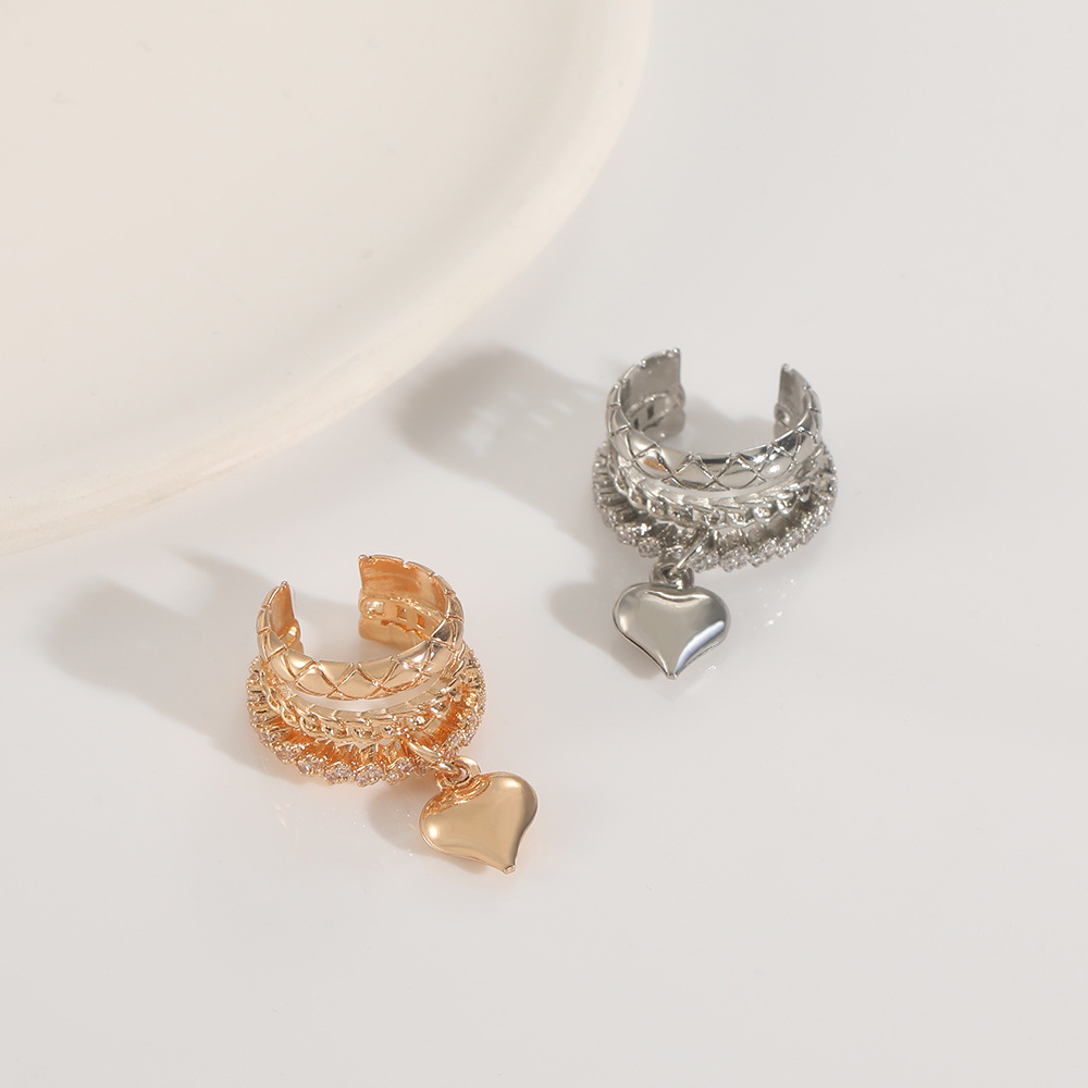 Mode Kreuzen Herzform Kupfer Überzug Künstlicher Diamant Ohrringe 1 Paar display picture 6