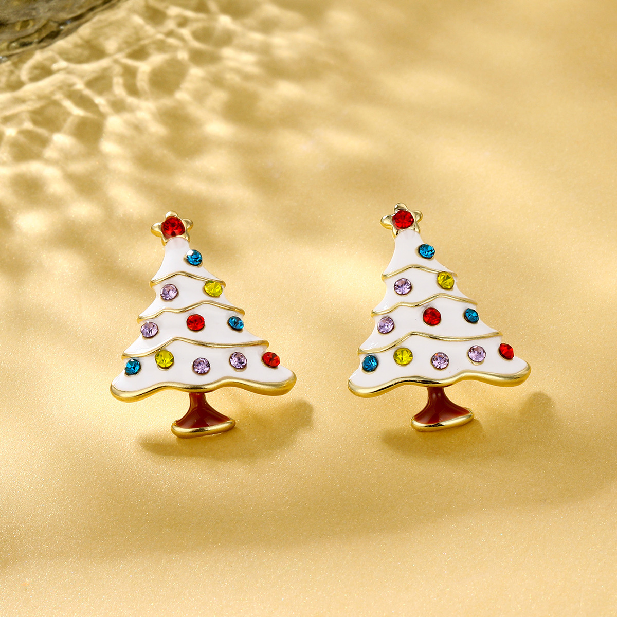 1 Pair Cute Christmas Tree Santa Claus Snowflake Inlay Alloy Rhinestones Ear Studs display picture 9