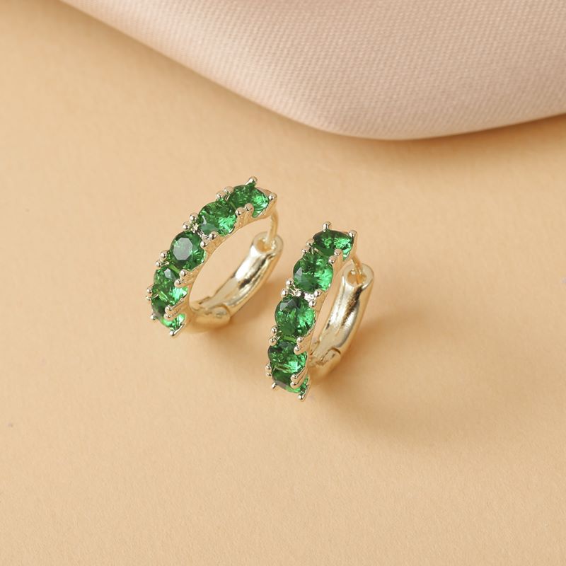 Simple Style Geometric Copper Gold Plated Zircon Hoop Earrings 1 Pair display picture 8
