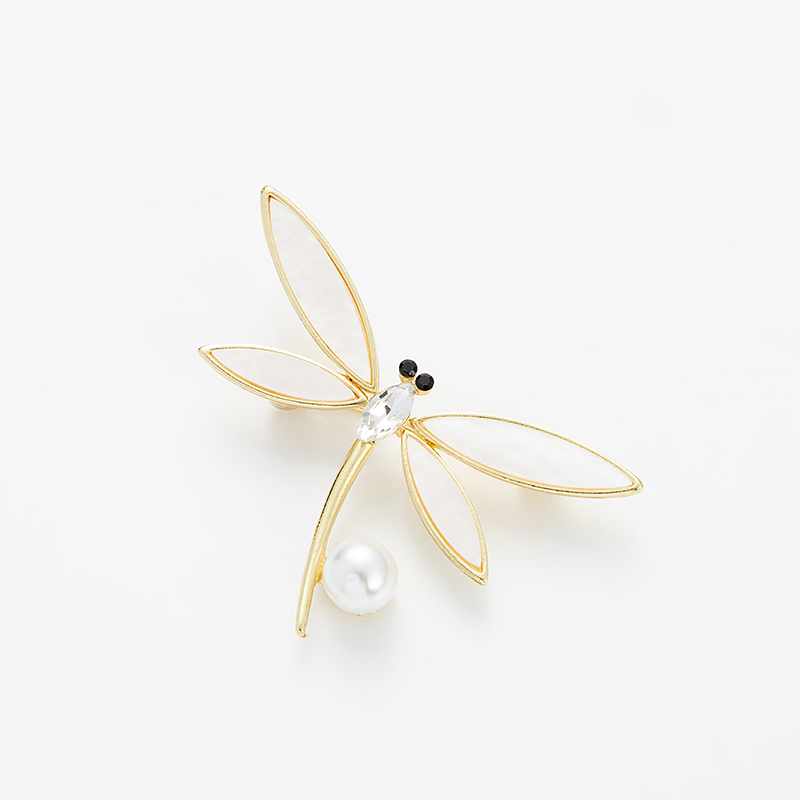 Elegant Flower Dragonfly Alloy Plating Artificial Pearls Zircon Women's Brooches display picture 4