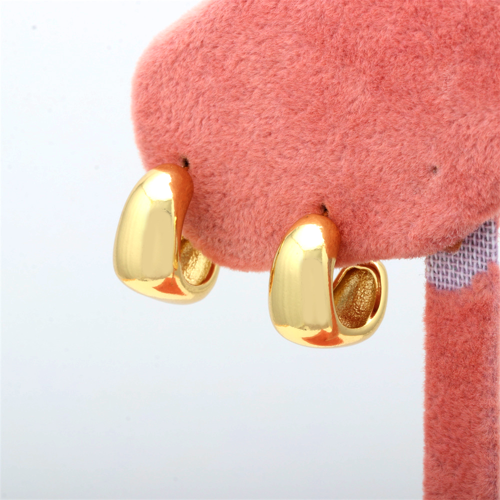 Fashion Irregular Copper Gold Plated Ear Studs 1 Pair display picture 8
