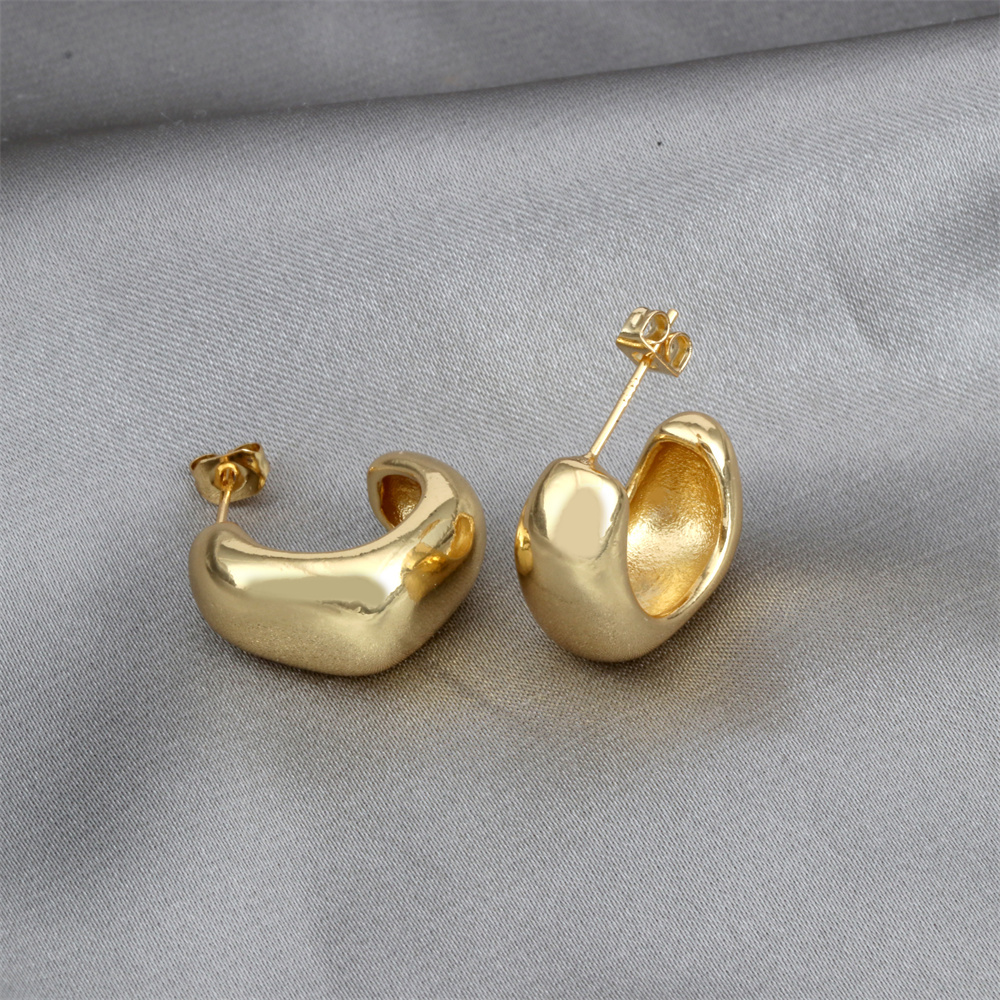 Fashion Irregular Copper Gold Plated Ear Studs 1 Pair display picture 9