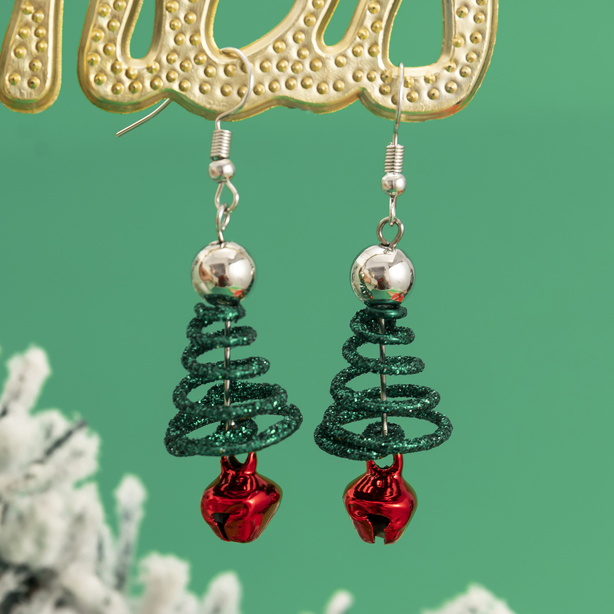 Fashion Christmas Tree Snowflake Elk Alloy Beaded Enamel Inlay Rhinestones Pearl Women's Drop Earrings 1 Pair display picture 32