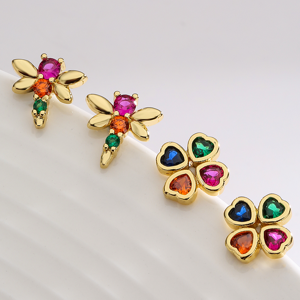 Fashion Four Leaf Clover Dragonfly Copper Gold Plated Zircon Ear Studs 1 Pair display picture 4