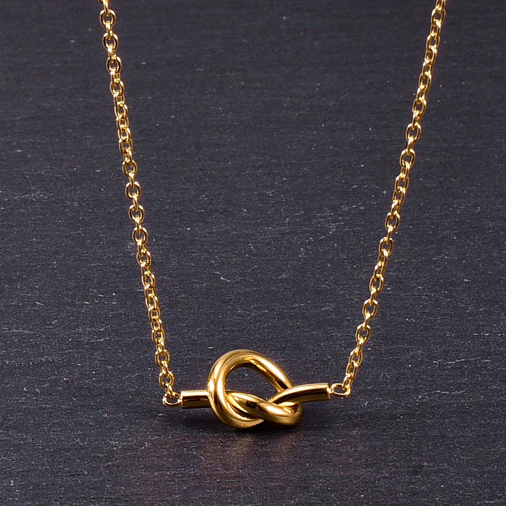 Simple Style Knot Titanium Steel Gold Plated Pendant Necklace 1 Piece display picture 5
