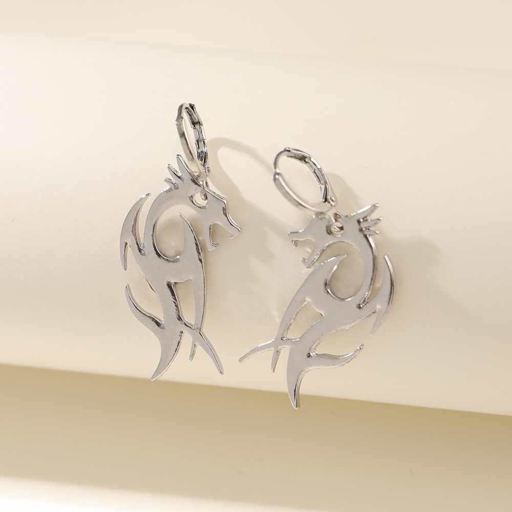 Fashion Snake Dragon Alloy Plating Women's Earrings Ear Hook 1 Piece 1 Pair display picture 4