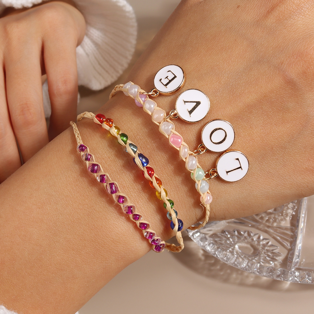 Vacation Letter Beaded Straw Women's Bracelets 1 Set display picture 5