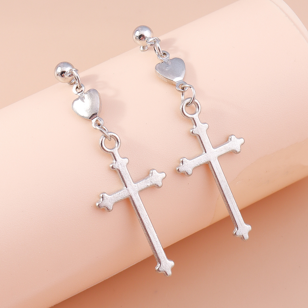 Retro Cross Heart Shape Alloy Women's Drop Earrings 1 Pair display picture 5