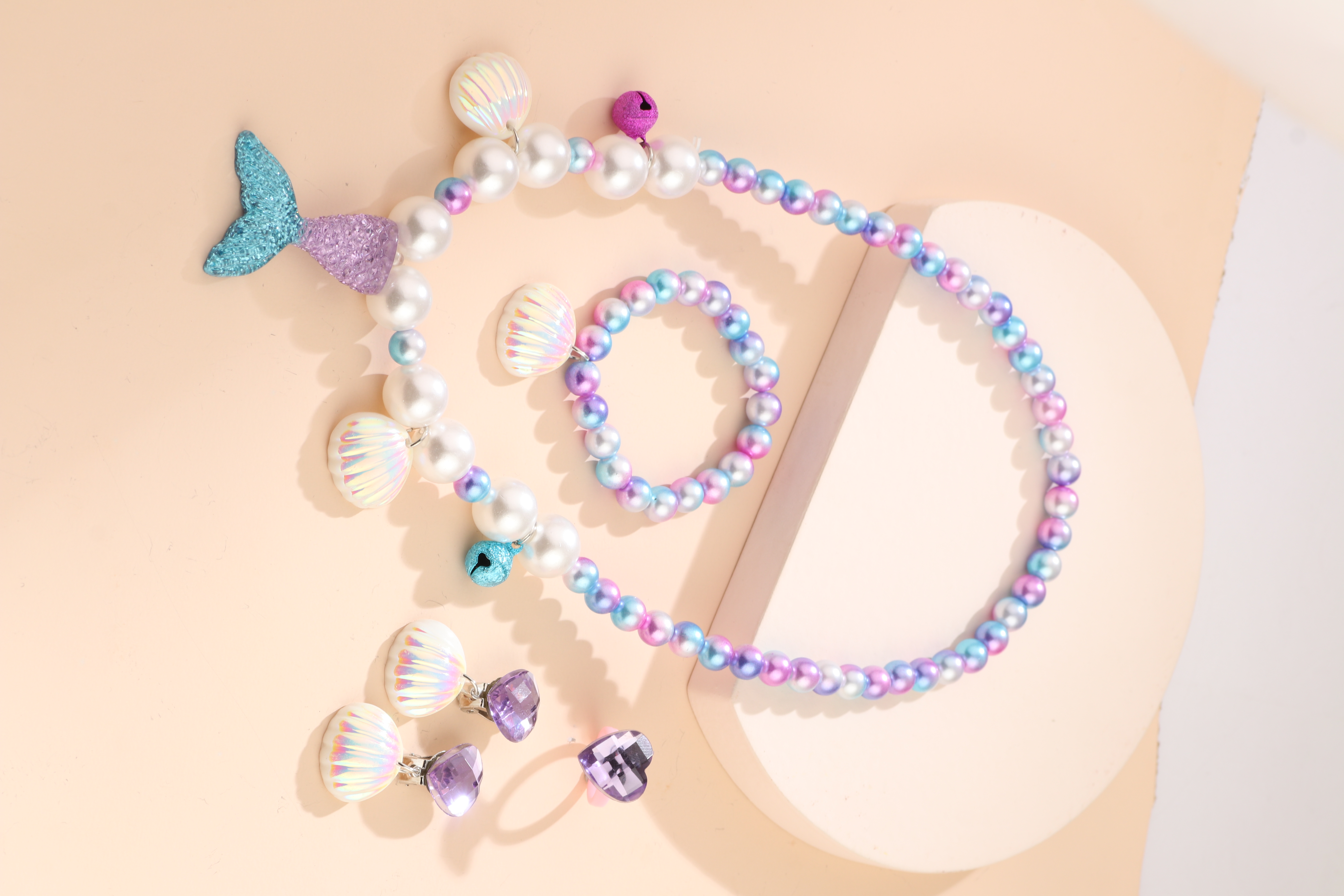 Cute Shell Fish Tail Resin Beaded Kid's Necklace 1 Set display picture 4