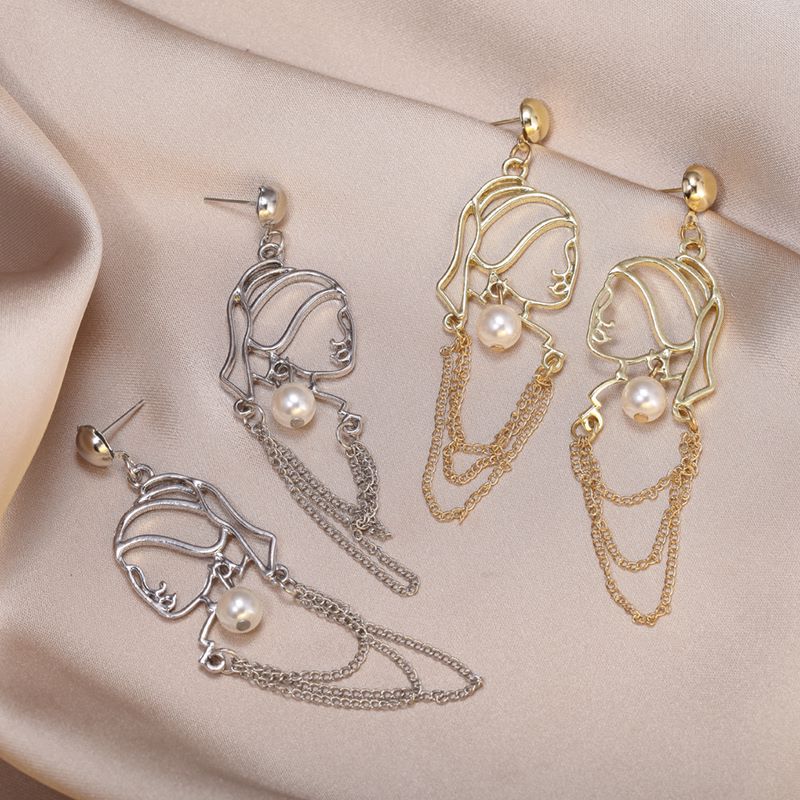 Fashion Human Face Alloy Pearl Hollow Out Women's Drop Earrings 1 Pair display picture 4