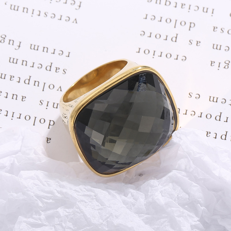 Fashion Square Stainless Steel Polishing Inlay Crystal Glass Rings 1 Piece display picture 9