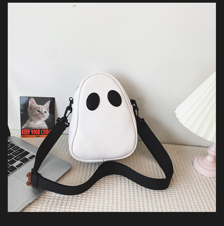 Women's Pu Leather Ghost Cute Oval Zipper Crossbody Bag display picture 3