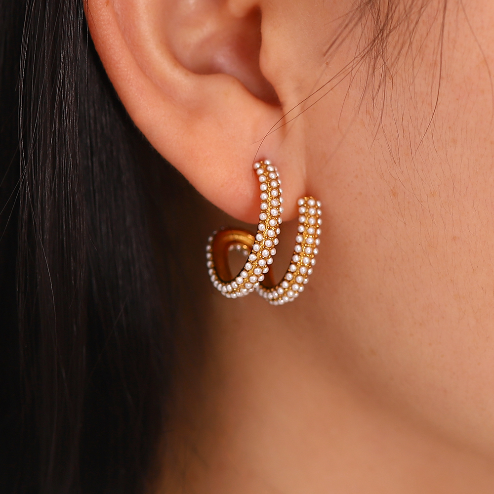 1 Pair Simple Style C Shape Layered Inlay Stainless Steel Pearl Zircon Gold Plated Ear Studs display picture 3