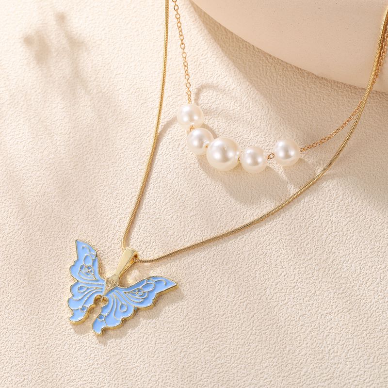 1 Piece Fashion Butterfly Alloy Pearl Women's Layered Necklaces display picture 5