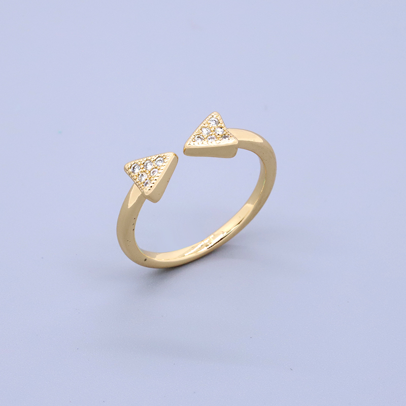 Elegant Triangle Crown Fish Tail Copper Plating Zircon Open Ring display picture 9