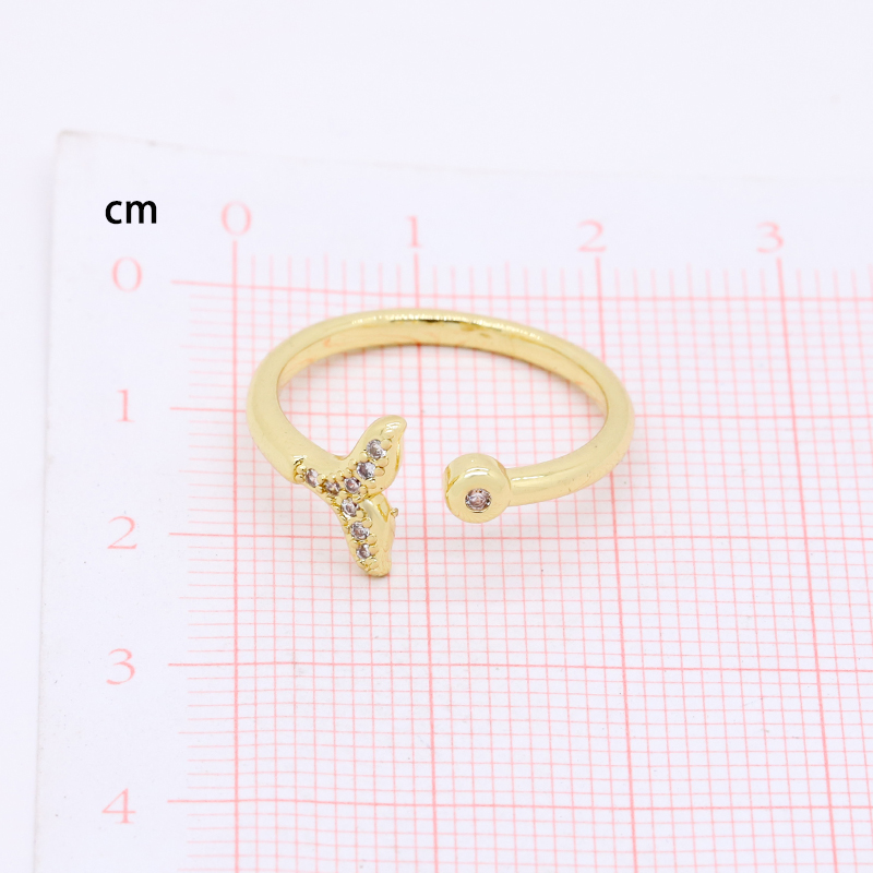 Elegant Triangle Crown Fish Tail Copper Plating Zircon Open Ring display picture 3