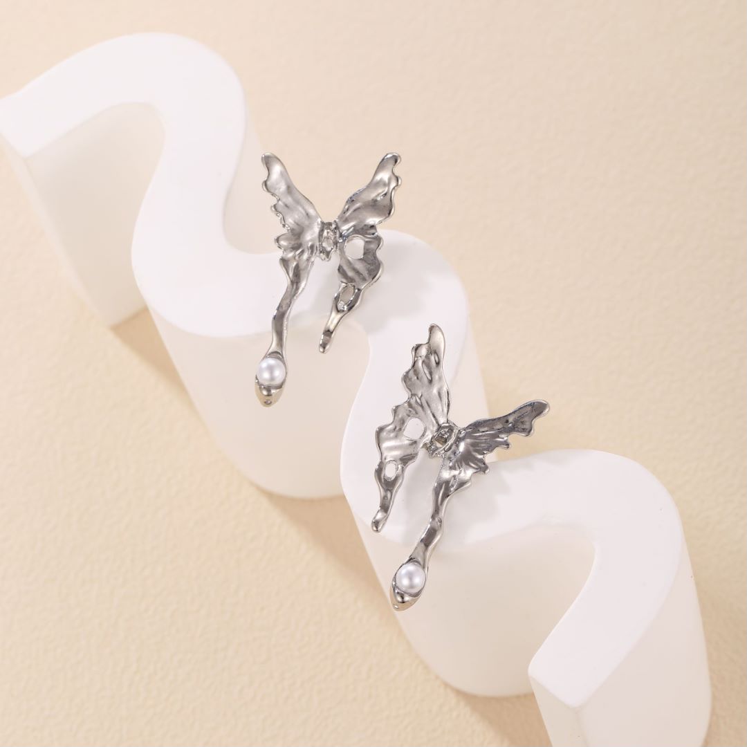 1 Paar Mode Schmetterlings Legierung Inlay Pearl Damen Ohr Stecker display picture 2