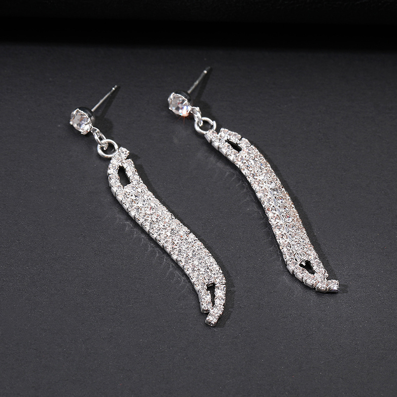 Mode Einfarbig Strass Diamant Ohrringe Halskette display picture 2