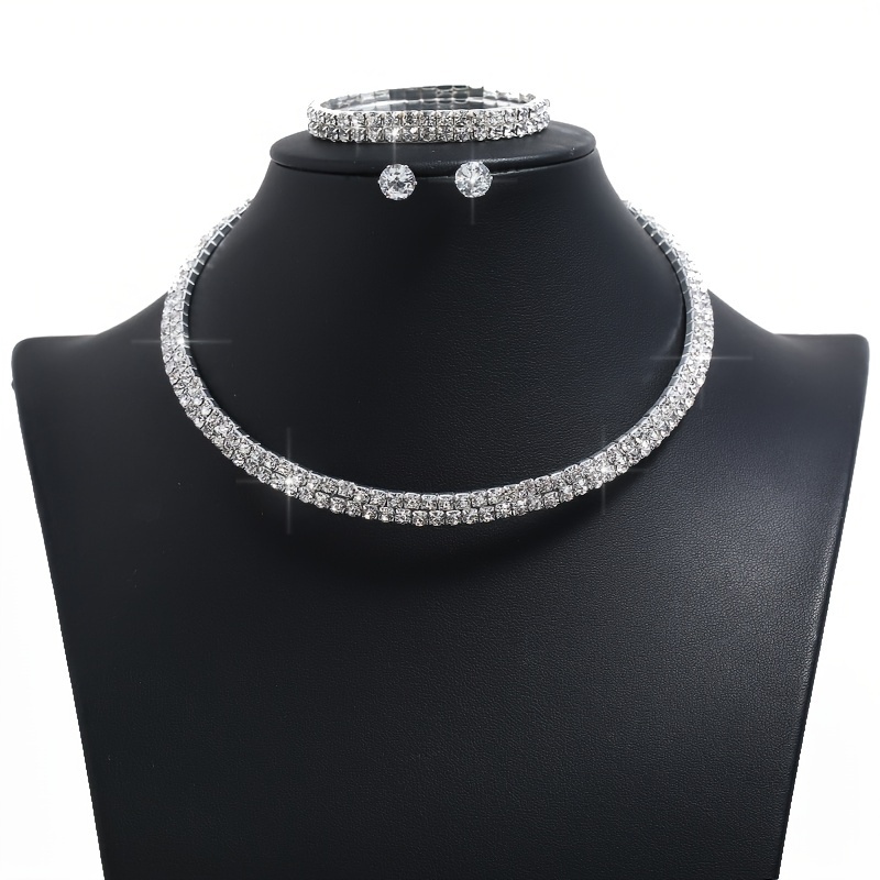 Lujoso Geométrico Aleación Enchapado Diamantes De Imitación Plateado Mujeres Pulsera Aretes Collar display picture 4