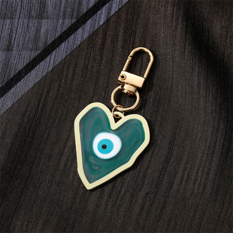 1 Piece Fashion Devil's Eye Heart Shape Arylic Alloy Bag Pendant display picture 4