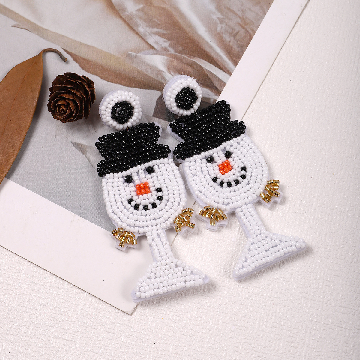1 Pair Cute Fashion Christmas Tree Elk Plastic Handmade Christmas Women's Drop Earrings display picture 1
